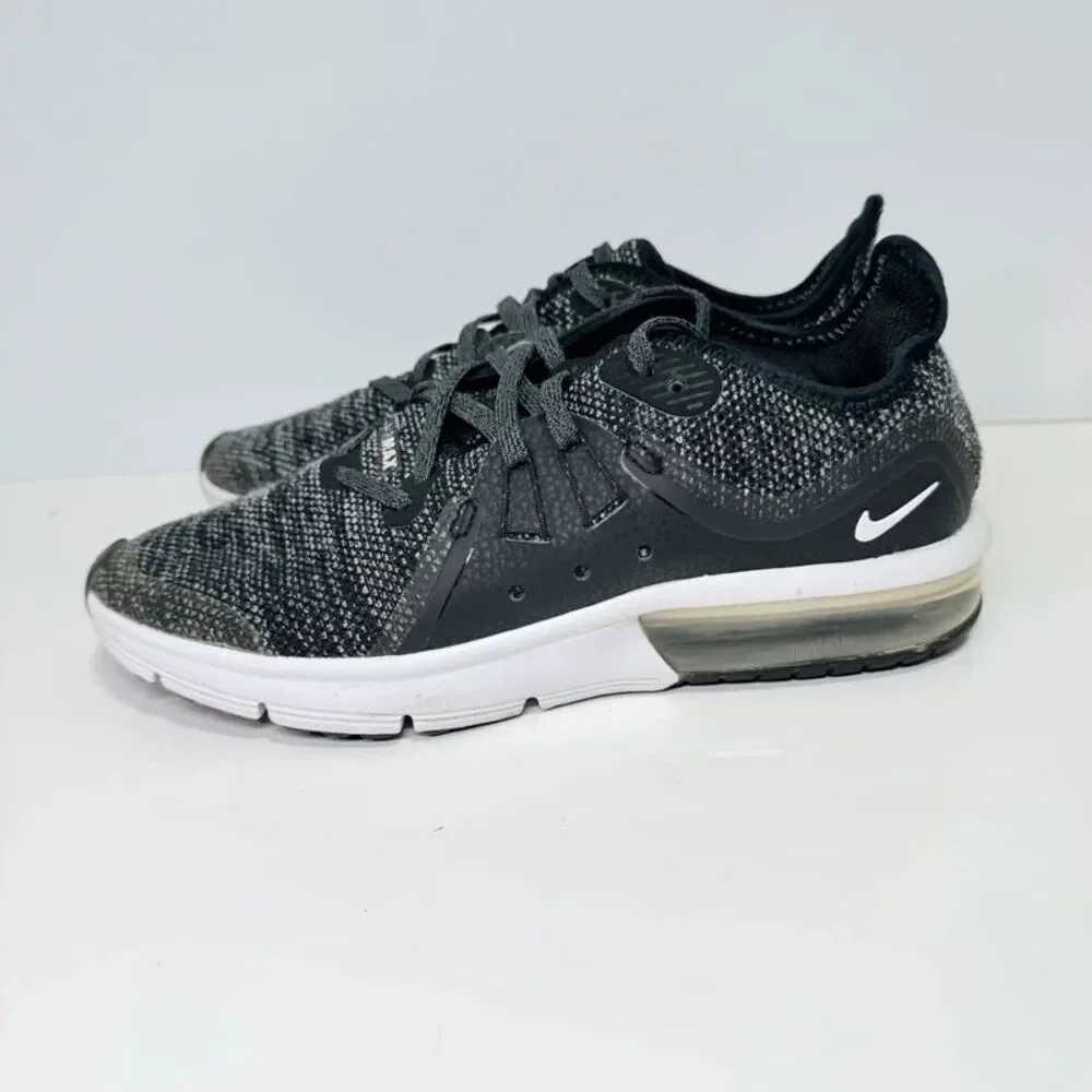Nike air max sequent 3 size 5Y